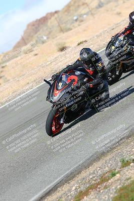 media/Feb-05-2023-Classic Track Day (Sun) [[c35aca4a42]]/Group 2/session 3 turn 13/